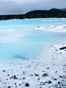 Essential Tips on Going to the Blue Lagoon with Kids | Iceland with Kids | Henry and Andrew’s Guide (www.henryandandrewsguide.com) 