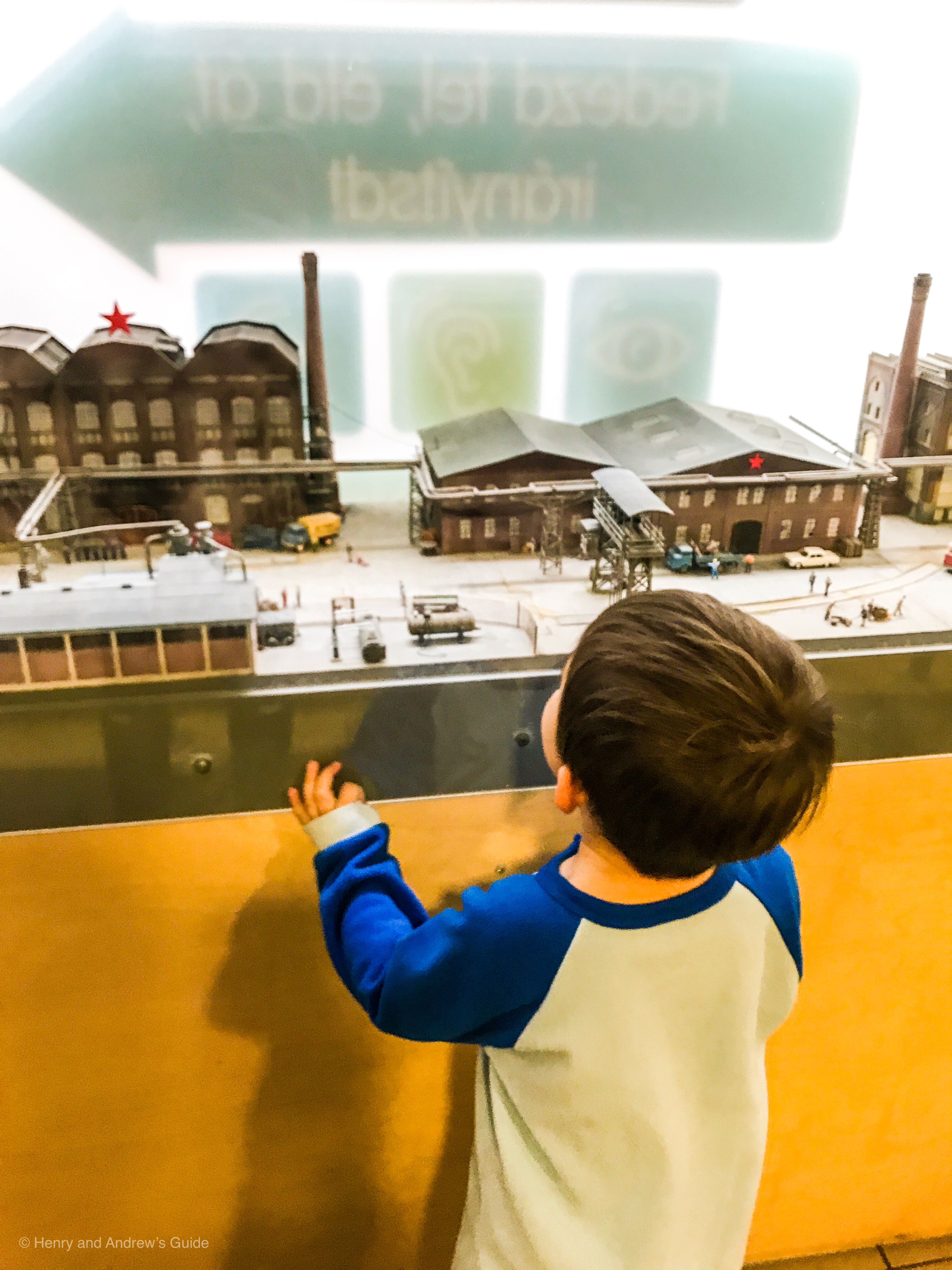 Guide to Miniversum in Budapest with Kids