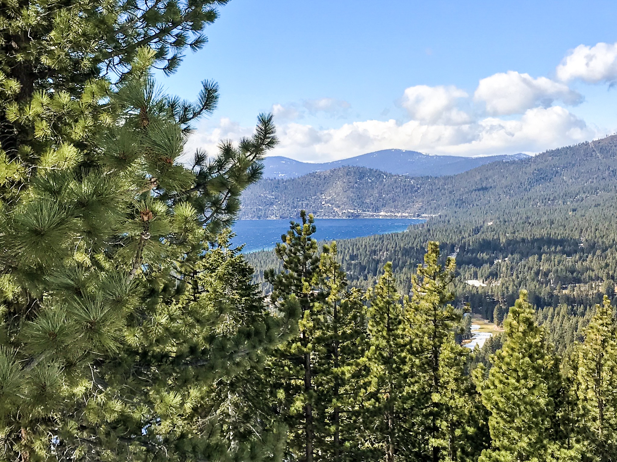 Review of Diamond Peak Ski Resort for Families with Kids | Tahoe with Kids | Family Friendly Ski Resorts | Henry and Andrew’s Guide (www.henryandandrewsguide.com)