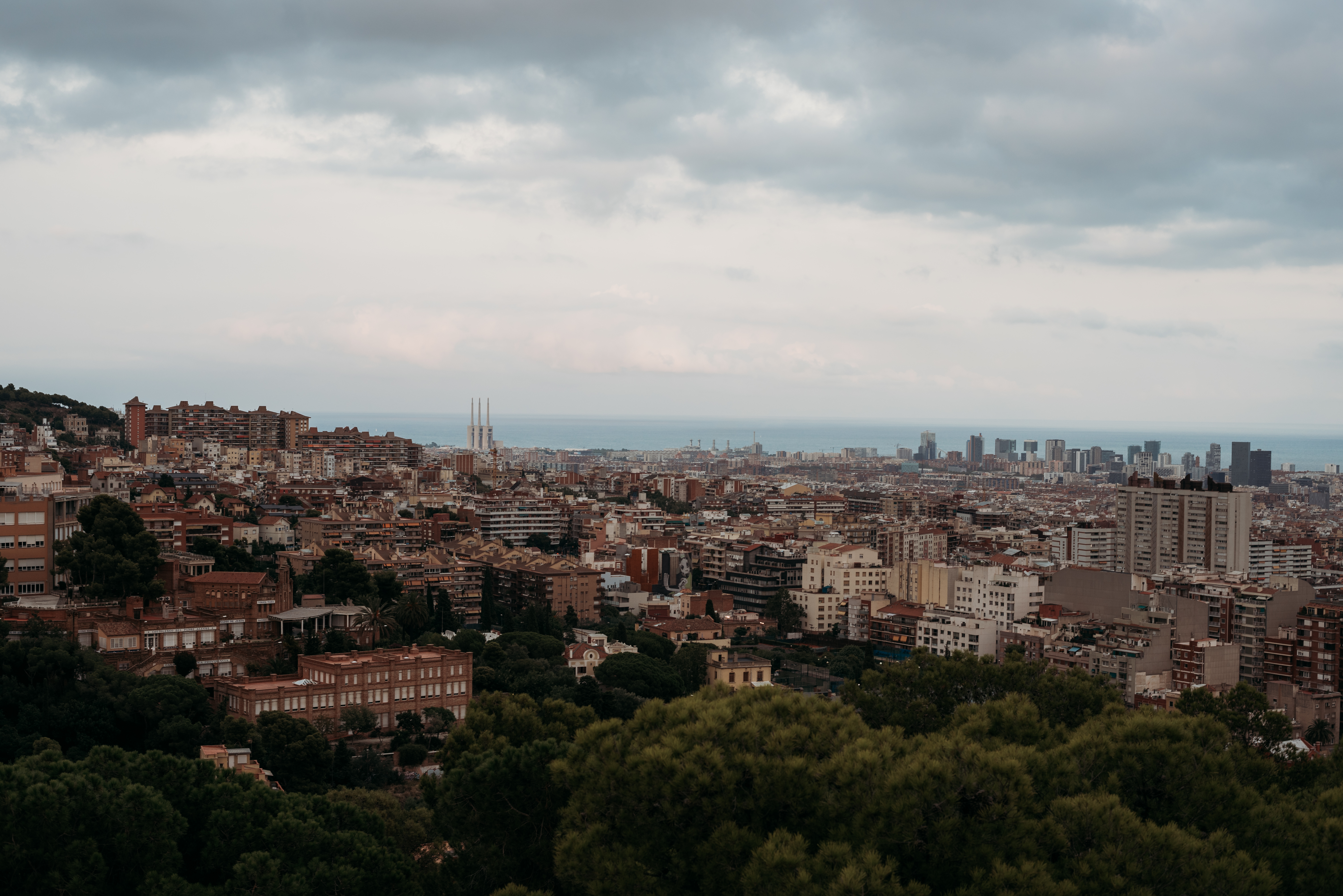 Henry and Andrew's Guide Photo Journal Barcelona with Kids