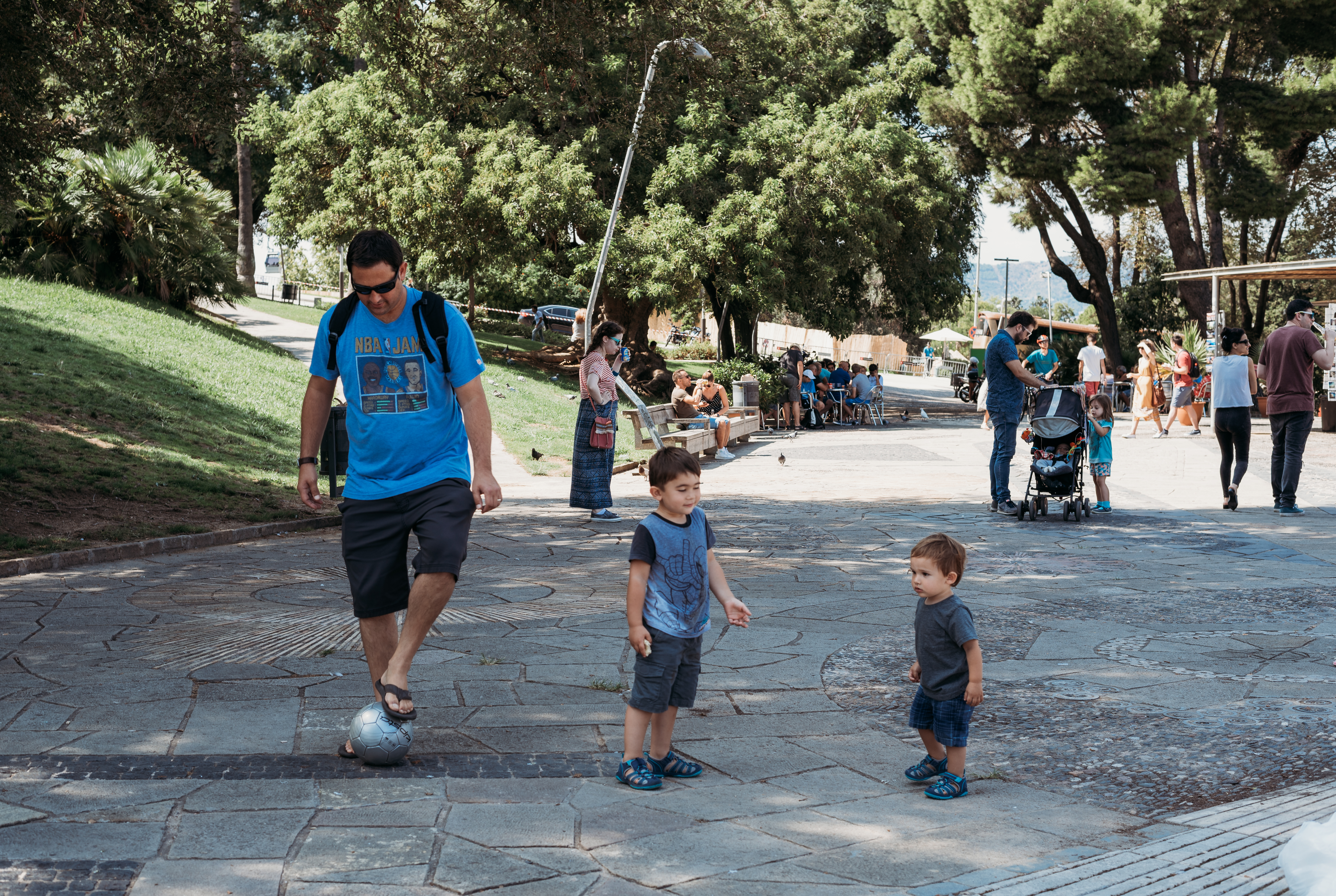 Henry and Andrew's Guide Photo Journal Barcelona with Kids